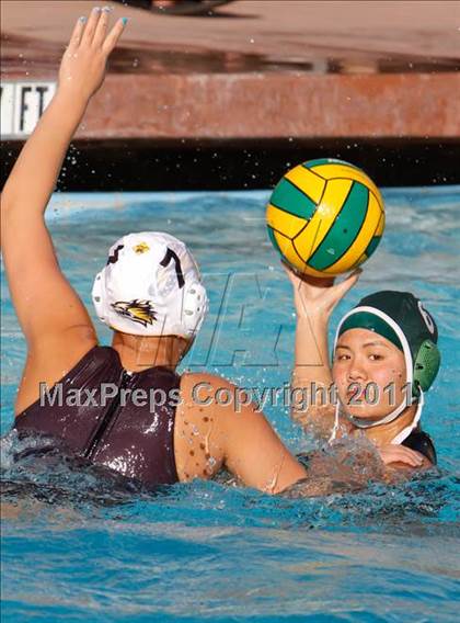 Thumbnail 1 in Calabasas @ Moorpark photogallery.