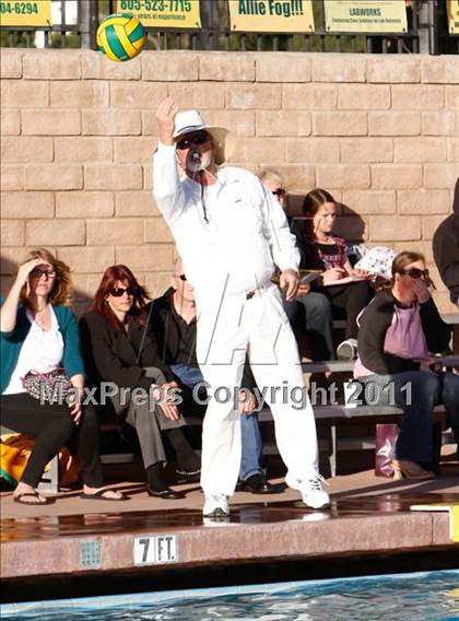 Thumbnail 2 in Calabasas @ Moorpark photogallery.