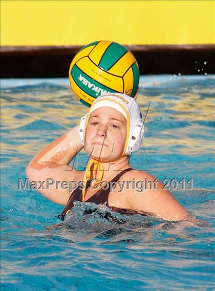 Thumbnail 3 in Calabasas @ Moorpark photogallery.