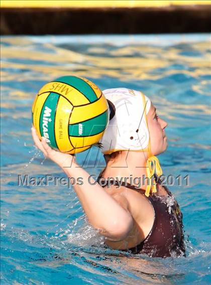 Thumbnail 3 in Calabasas @ Moorpark photogallery.