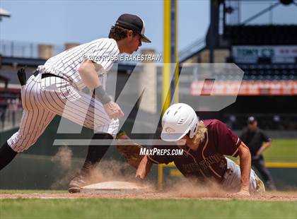 Thumbnail 1 in Magnolia West vs. Argyle (UIL 5A Baseball State Final) photogallery.