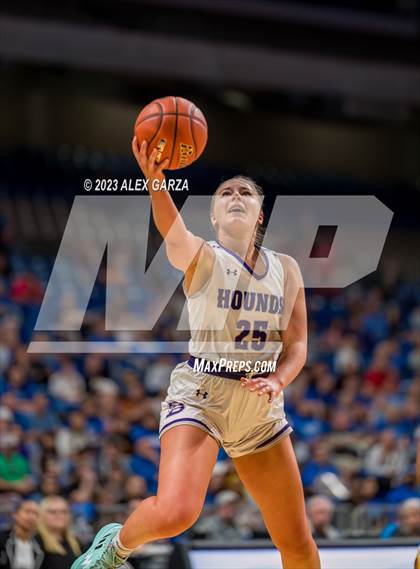 Thumbnail 1 in Boerne vs Sunnyvale (UIL 4A Basketball Semifinal) photogallery.