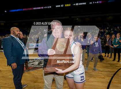 Thumbnail 2 in Boerne vs Sunnyvale (UIL 4A Basketball Semifinal) photogallery.