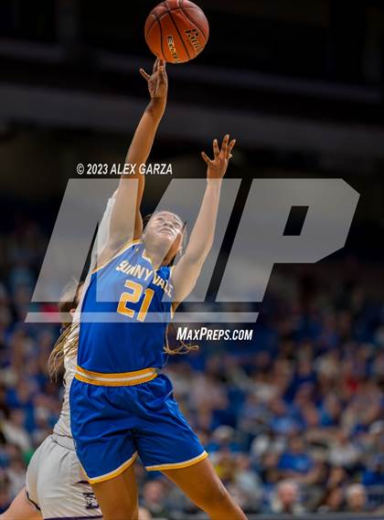 Thumbnail 2 in Boerne vs Sunnyvale (UIL 4A Basketball Semifinal) photogallery.