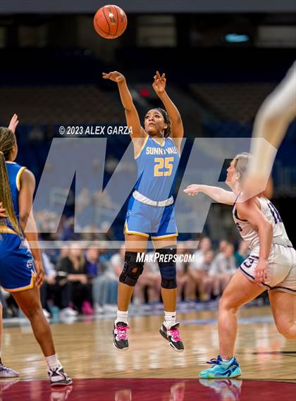 Thumbnail 3 in Boerne vs Sunnyvale (UIL 4A Basketball Semifinal) photogallery.