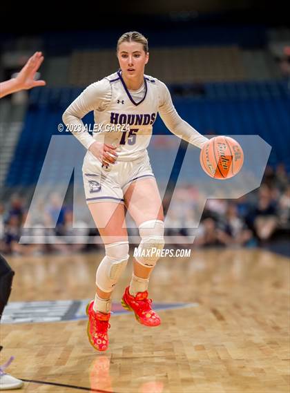 Thumbnail 2 in Boerne vs Sunnyvale (UIL 4A Basketball Semifinal) photogallery.