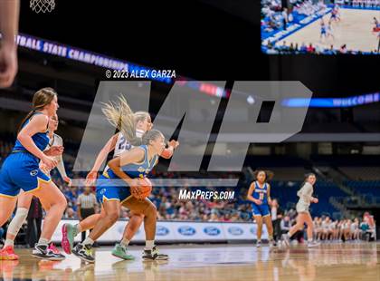 Thumbnail 1 in Boerne vs Sunnyvale (UIL 4A Basketball Semifinal) photogallery.