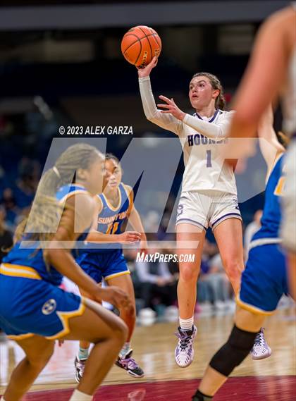 Thumbnail 1 in Boerne vs Sunnyvale (UIL 4A Basketball Semifinal) photogallery.