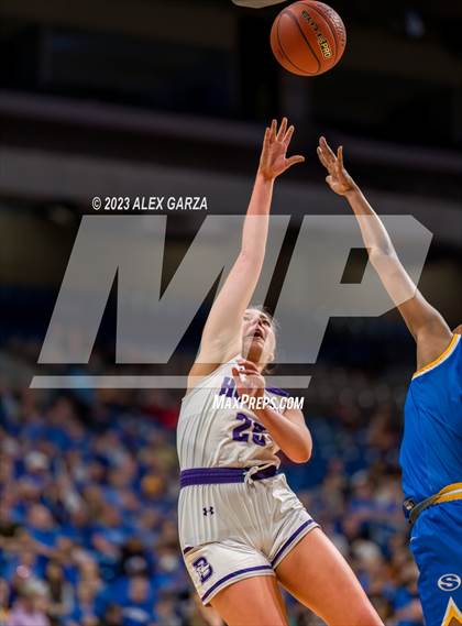 Thumbnail 3 in Boerne vs Sunnyvale (UIL 4A Basketball Semifinal) photogallery.