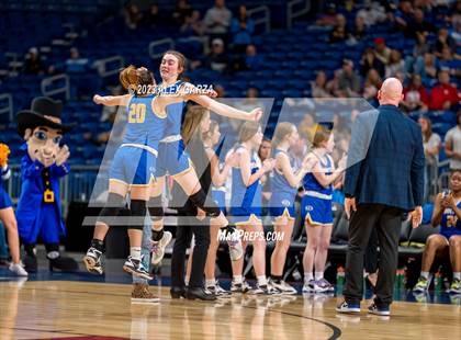 Thumbnail 3 in Boerne vs Sunnyvale (UIL 4A Basketball Semifinal) photogallery.