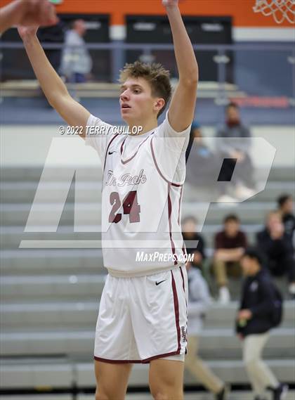 Thumbnail 3 in Farmington vs. Lone Peak (Falcon Classic) photogallery.