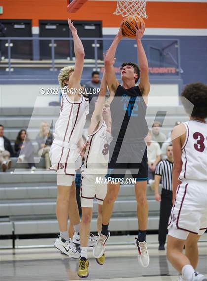 Thumbnail 3 in Farmington vs. Lone Peak (Falcon Classic) photogallery.