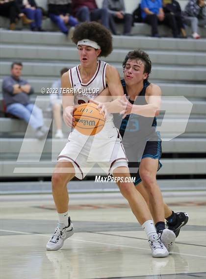 Thumbnail 3 in Farmington vs. Lone Peak (Falcon Classic) photogallery.