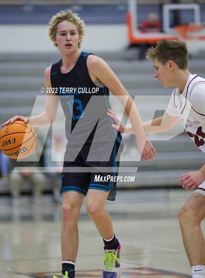 Thumbnail 2 in Farmington vs. Lone Peak (Falcon Classic) photogallery.