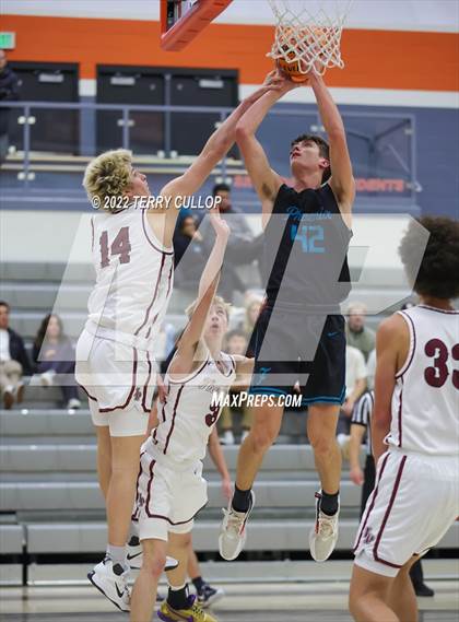 Thumbnail 2 in Farmington vs. Lone Peak (Falcon Classic) photogallery.