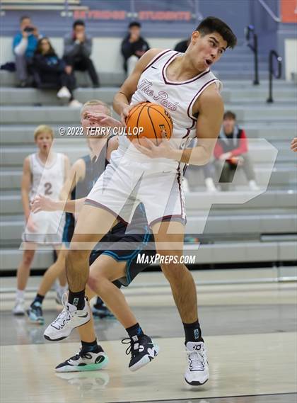Thumbnail 2 in Farmington vs. Lone Peak (Falcon Classic) photogallery.