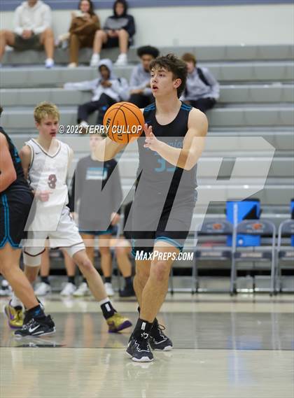 Thumbnail 1 in Farmington vs. Lone Peak (Falcon Classic) photogallery.