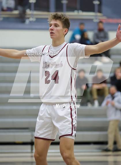 Thumbnail 2 in Farmington vs. Lone Peak (Falcon Classic) photogallery.