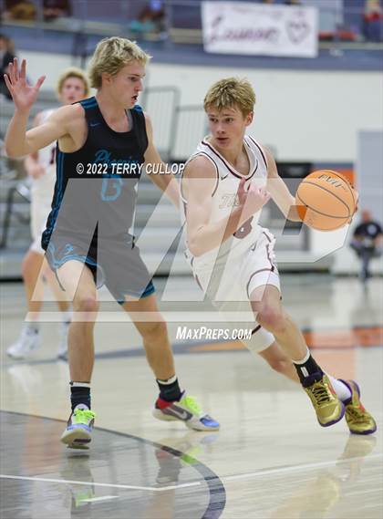 Thumbnail 1 in Farmington vs. Lone Peak (Falcon Classic) photogallery.