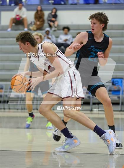Thumbnail 1 in Farmington vs. Lone Peak (Falcon Classic) photogallery.