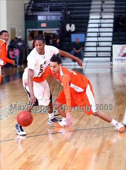 Thumbnail 1 in Jones vs Lancaster (Texas Jamboree) photogallery.
