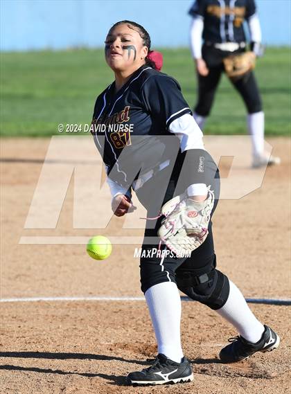 Thumbnail 3 in Highland @ Quartz Hill photogallery.