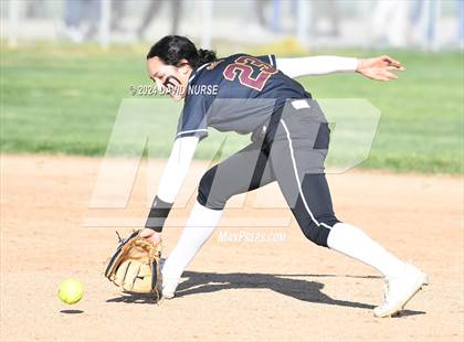 Thumbnail 1 in Highland @ Quartz Hill photogallery.