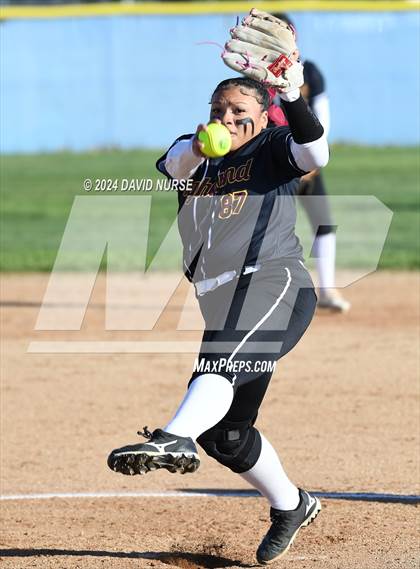 Thumbnail 1 in Highland @ Quartz Hill photogallery.