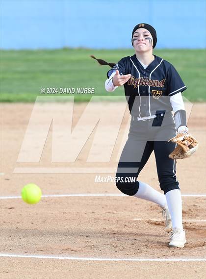 Thumbnail 2 in Highland @ Quartz Hill photogallery.