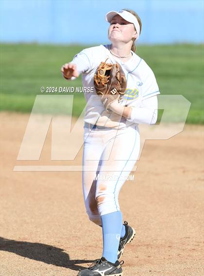 Thumbnail 2 in Highland @ Quartz Hill photogallery.