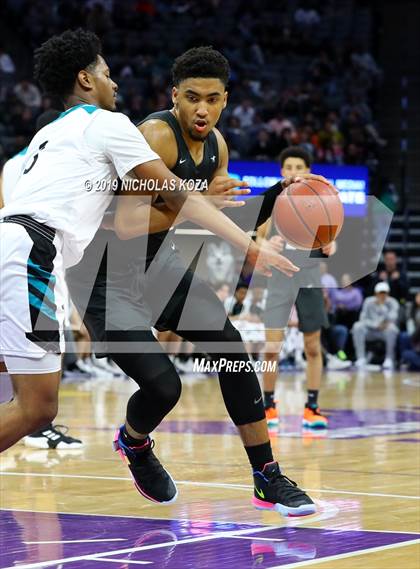 Thumbnail 2 in Sheldon vs. Sierra Canyon (CIF State Open Division Final) photogallery.