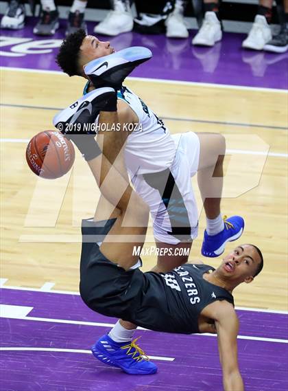 Thumbnail 1 in Sheldon vs. Sierra Canyon (CIF State Open Division Final) photogallery.