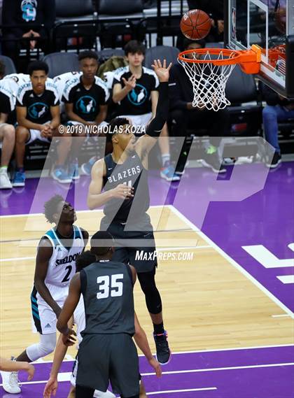 Thumbnail 1 in Sheldon vs. Sierra Canyon (CIF State Open Division Final) photogallery.