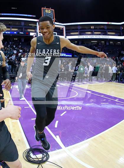 Thumbnail 1 in Sheldon vs. Sierra Canyon (CIF State Open Division Final) photogallery.