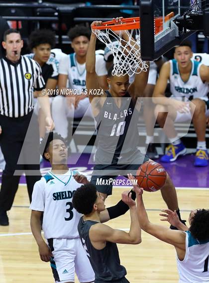 Thumbnail 3 in Sheldon vs. Sierra Canyon (CIF State Open Division Final) photogallery.