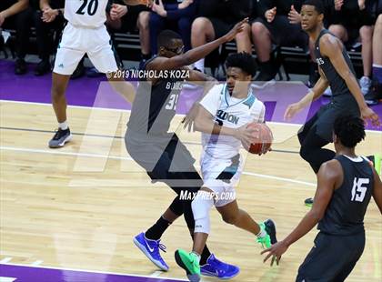 Thumbnail 2 in Sheldon vs. Sierra Canyon (CIF State Open Division Final) photogallery.