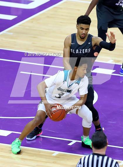 Thumbnail 1 in Sheldon vs. Sierra Canyon (CIF State Open Division Final) photogallery.