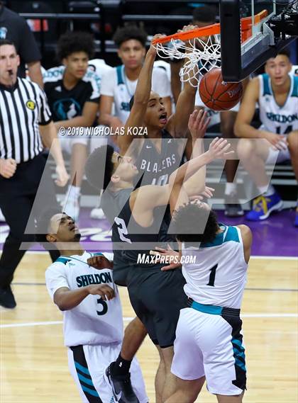 Thumbnail 3 in Sheldon vs. Sierra Canyon (CIF State Open Division Final) photogallery.