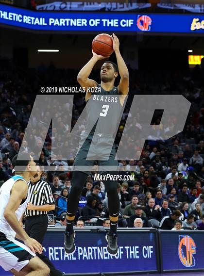 Thumbnail 3 in Sheldon vs. Sierra Canyon (CIF State Open Division Final) photogallery.