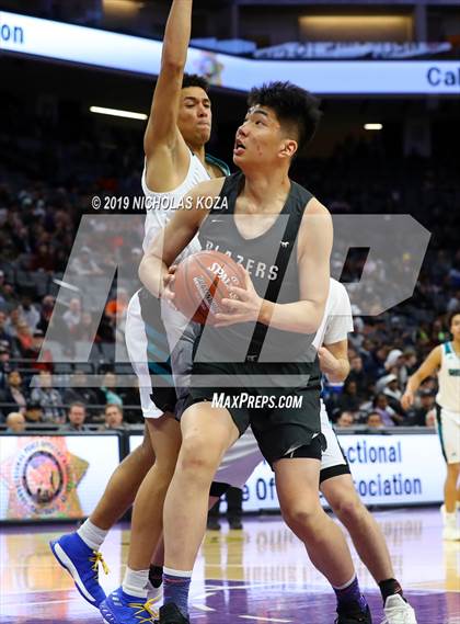 Thumbnail 3 in Sheldon vs. Sierra Canyon (CIF State Open Division Final) photogallery.