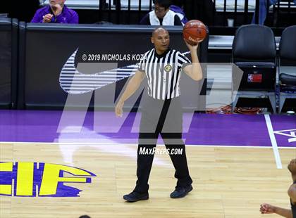 Thumbnail 2 in Sheldon vs. Sierra Canyon (CIF State Open Division Final) photogallery.