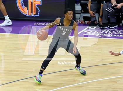 Thumbnail 3 in Sheldon vs. Sierra Canyon (CIF State Open Division Final) photogallery.