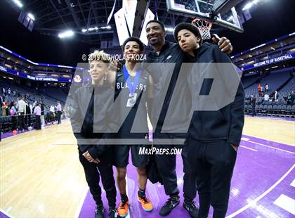 Thumbnail 2 in Sheldon vs. Sierra Canyon (CIF State Open Division Final) photogallery.