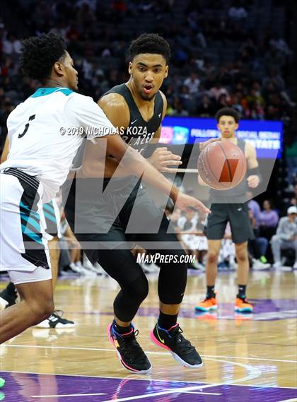 Thumbnail 1 in Sheldon vs. Sierra Canyon (CIF State Open Division Final) photogallery.