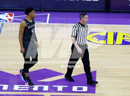 Thumbnail 1 in Sheldon vs. Sierra Canyon (CIF State Open Division Final) photogallery.