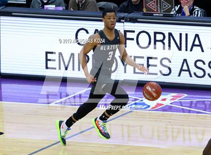 Thumbnail 3 in Sheldon vs. Sierra Canyon (CIF State Open Division Final) photogallery.