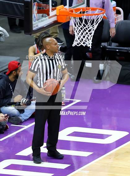 Thumbnail 2 in Sheldon vs. Sierra Canyon (CIF State Open Division Final) photogallery.