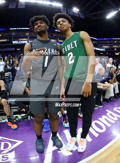 Thumbnail 2 in Sheldon vs. Sierra Canyon (CIF State Open Division Final) photogallery.