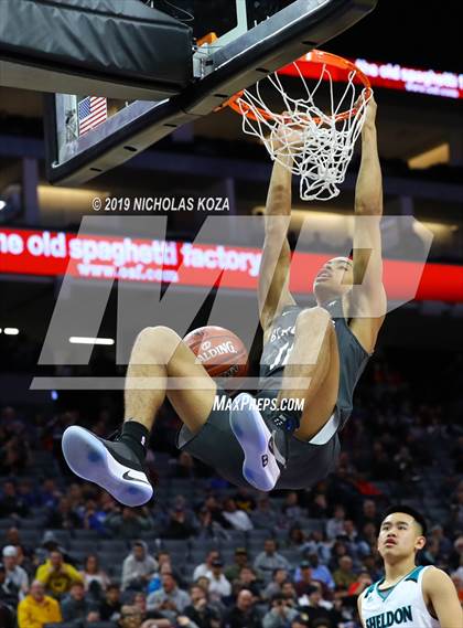 Thumbnail 3 in Sheldon vs. Sierra Canyon (CIF State Open Division Final) photogallery.