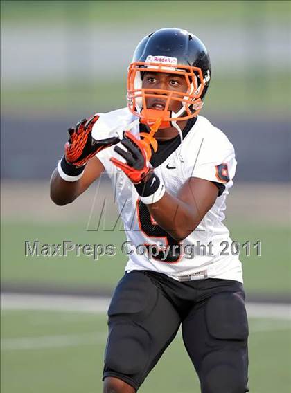 Thumbnail 1 in Abilene vs. Cocoa (Florida vs. Texas Football Showcase) photogallery.